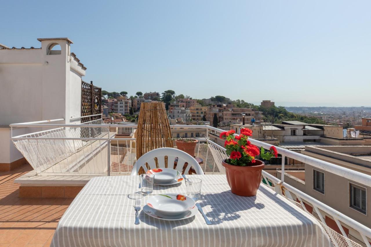 Iflat Shiny Penthouse In Balduina Appartement Rome